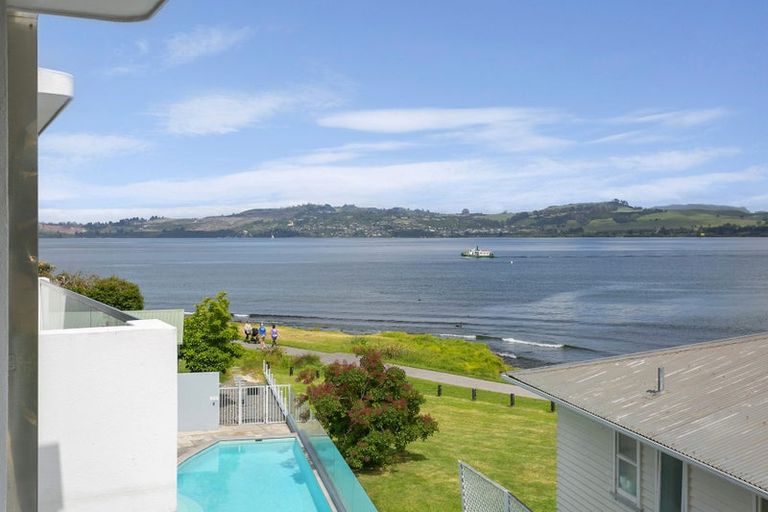 Photo of property in 11/2 Lowell Place, Waipahihi, Taupo, 3330