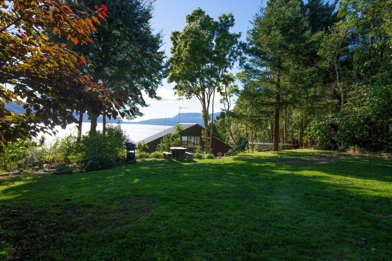 Photo of property in 262 Spencer Road, Lake Tarawera, Rotorua, 3076