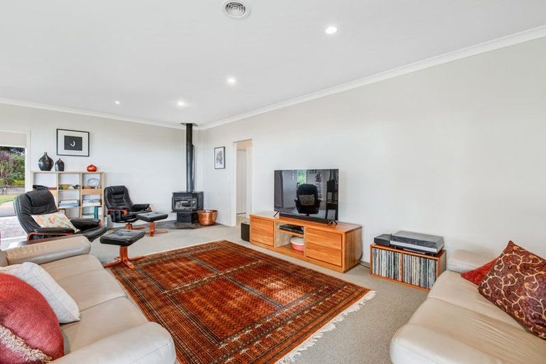 Photo of property in 155 West Road, Kaukapakapa, 0873