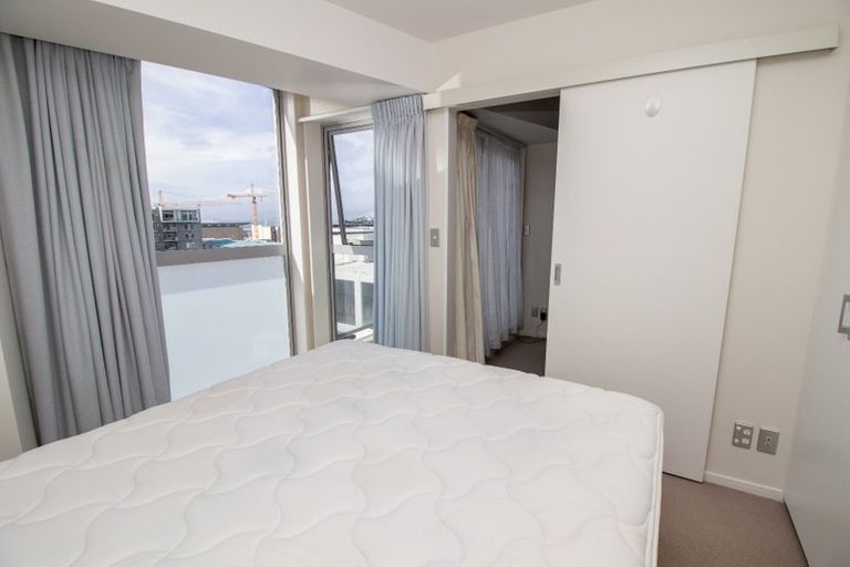 Photo of property in Soho Apartments, 1001/74 Taranaki Street, Te Aro, Wellington, 6011