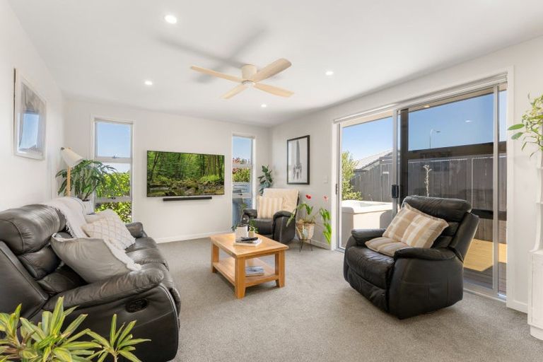 Photo of property in 30 Kuru Place, Papamoa, 3118