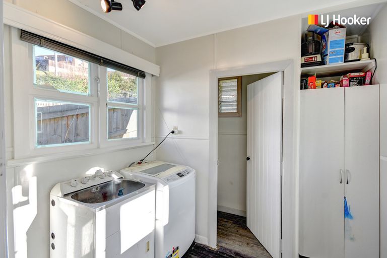 Photo of property in 322 Kaikorai Valley Road, Bradford, Dunedin, 9011