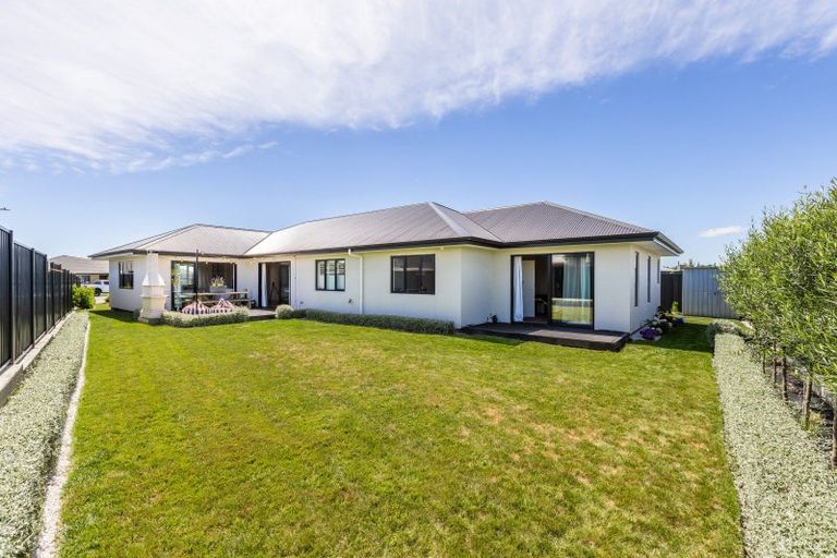 Photo of property in 15 Dinneen Close, Frimley, Hastings, 4120