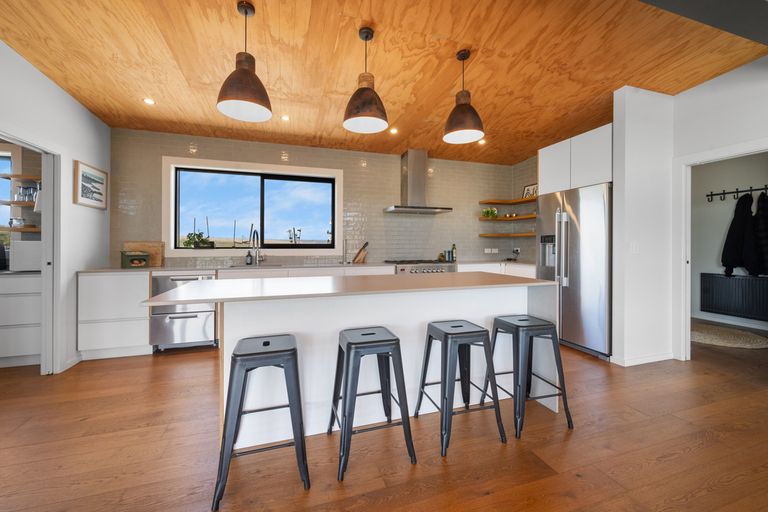 Photo of property in 213 Nelsen Ridge Road, Waikerikeri, Alexandra, 9393