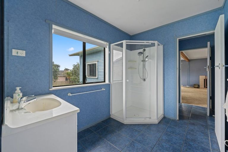 Photo of property in 8-10 Kelly Street, Baylys Beach, Dargaville, 0377