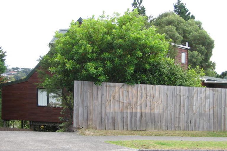 Photo of property in 29 Avonleigh Road, Green Bay, Auckland, 0604