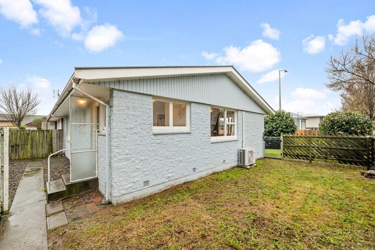 Photo of property in 1/1 Colman Avenue, Sockburn, Christchurch, 8042