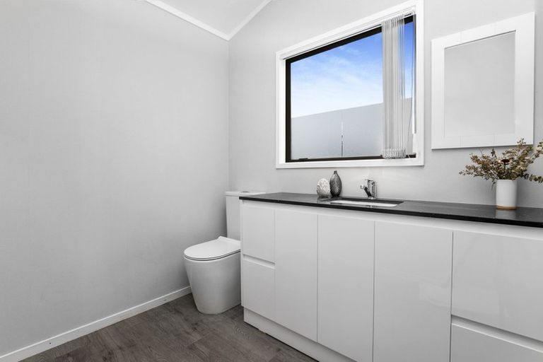 Photo of property in 4/8 Wood Street, Papakura, 2110