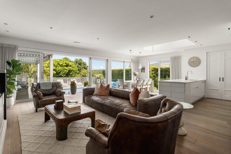 Photo of property in 22 Oceanview Road, Mount Maunganui, 3116