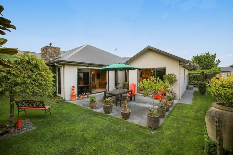 Photo of property in 11 Johnnybro Place, Rototuna North, Hamilton, 3210