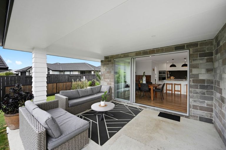 Photo of property in 18 Drower Glen, Flagstaff, Hamilton, 3210