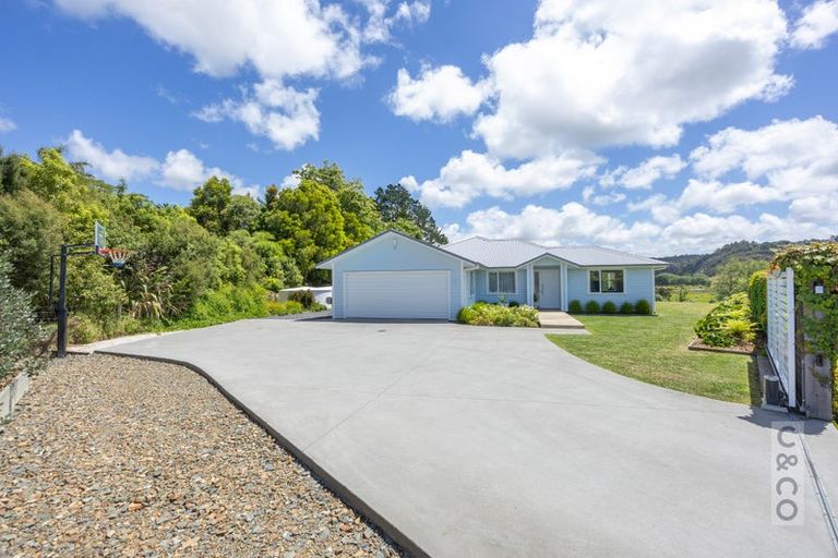 Photo of property in 43 Awatiro Drive, Kaukapakapa, 0871