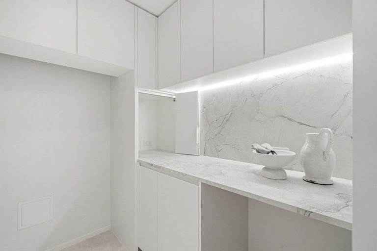 Photo of property in 4/22 Clissold Street, Merivale, Christchurch, 8014