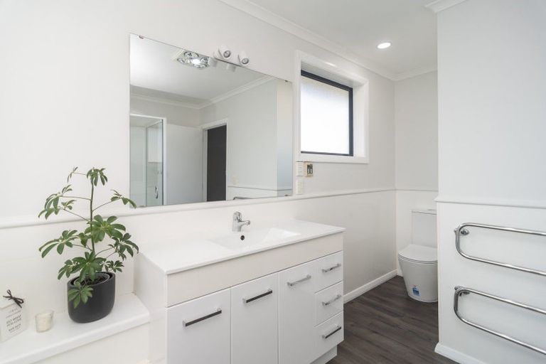 Photo of property in 10 Studholme Street, Temuka, 7920