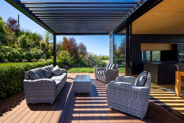 Photo of property in 21 Talisman Heights, Kaiteriteri, Motueka, 7197