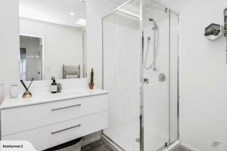 Photo of property in 3a Compton Place, Mount Maunganui, 3116