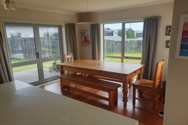 Photo of property in 2 Penbury Close, Huntingdon, Ashburton, 7774