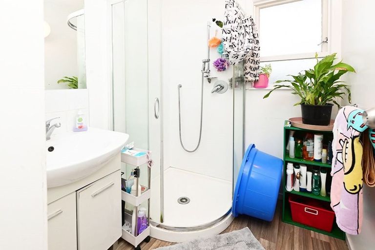 Photo of property in 7 Kairanga Street, Mangere East, Auckland, 2024