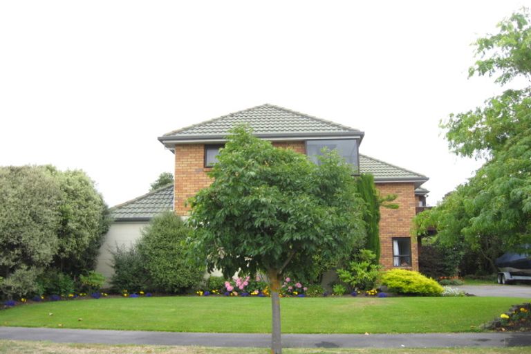 Photo of property in 9 Briarmont Street, Avondale, Christchurch, 8061