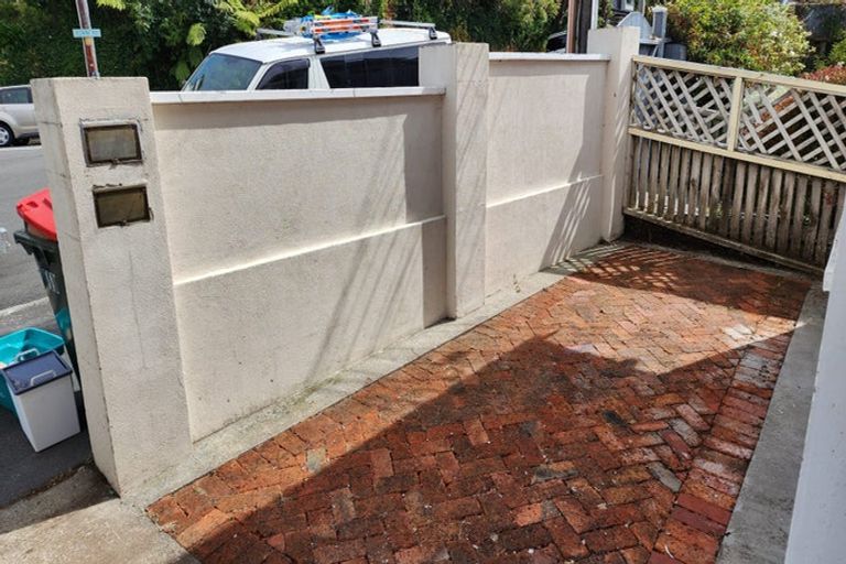 Photo of property in 133 Hataitai Road, Hataitai, Wellington, 6021