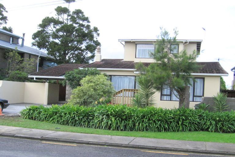 Photo of property in 62 Clovelly Road, Bucklands Beach, Auckland, 2012