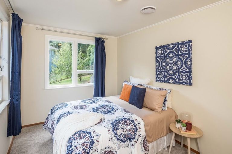 Photo of property in 8 Tobruk Street, Karori, Wellington, 6012