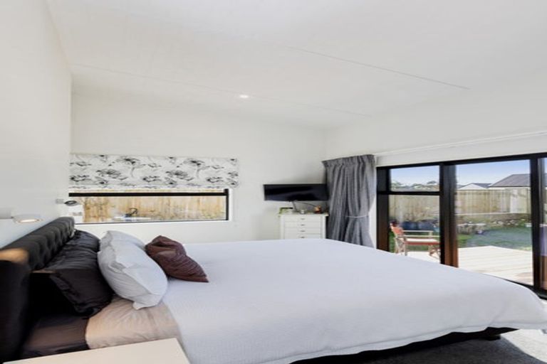 Photo of property in 5 Dray Place, Halswell, Christchurch, 8025