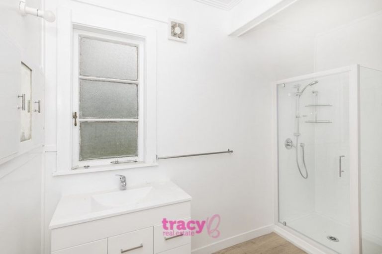 Photo of property in 54 Abbott Street, Te Hapara, Gisborne, 4010