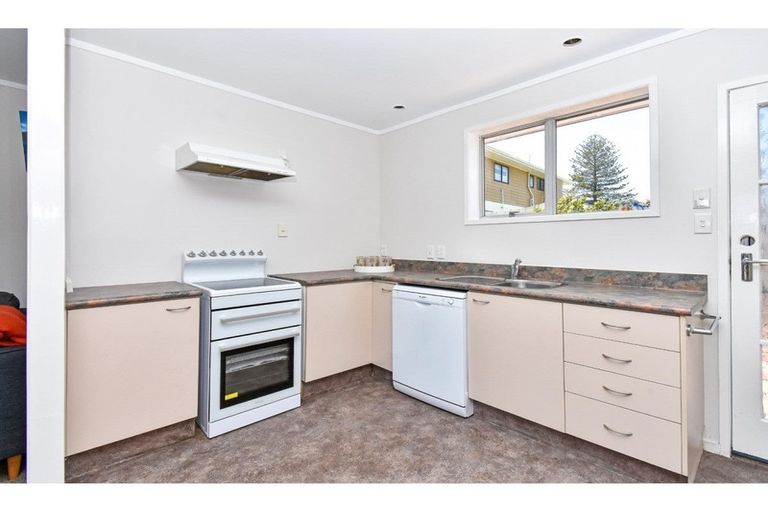 Photo of property in 1/576a Weymouth Road, Weymouth, Auckland, 2103