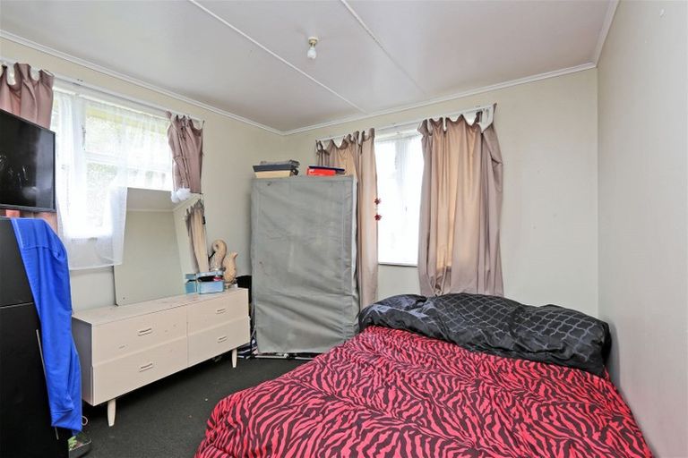 Photo of property in 8 Peterhead Place, Flaxmere, Hastings, 4120