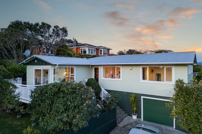 Photo of property in 34a Poto Road, Normandale, Lower Hutt, 5010