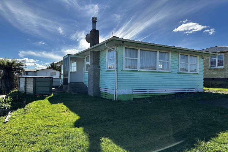 Photo of property in 10 Anne Street, Tokoroa, 3420