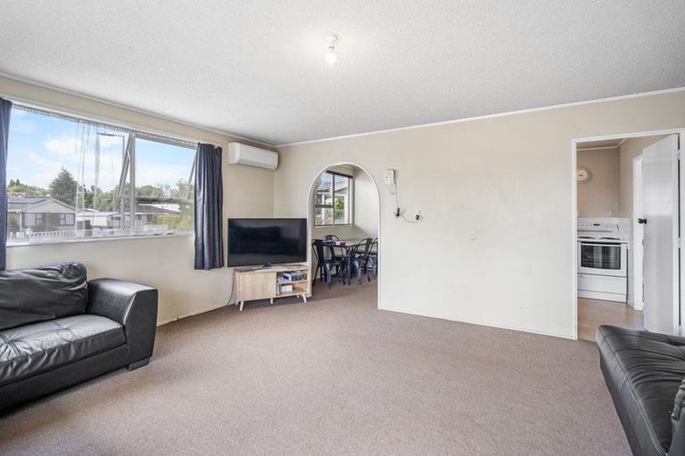 Photo of property in 28 Lindsay Crescent, Nawton, Hamilton, 3200