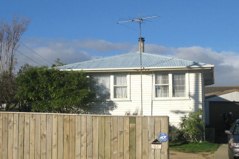 Photo of property in 66 Castor Crescent, Cannons Creek, Porirua, 5024