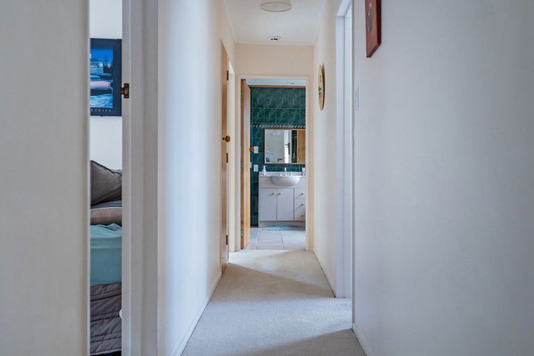 Photo of property in 28 Centennial Drive, Whitianga, 3510