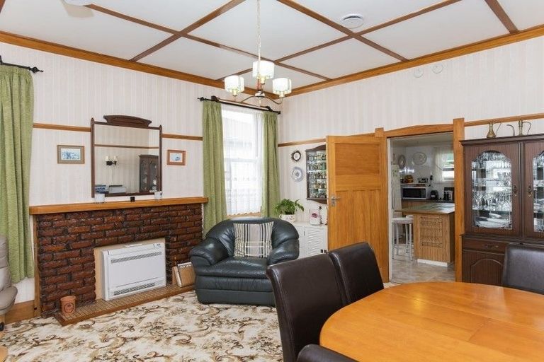 Photo of property in 17 Cobden Street, Gisborne, 4010