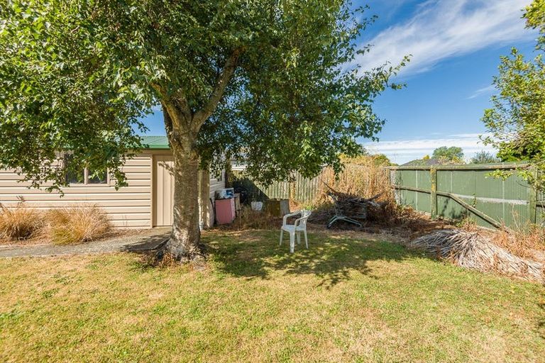 Photo of property in 35 Landy Street, Dallington, Christchurch, 8061