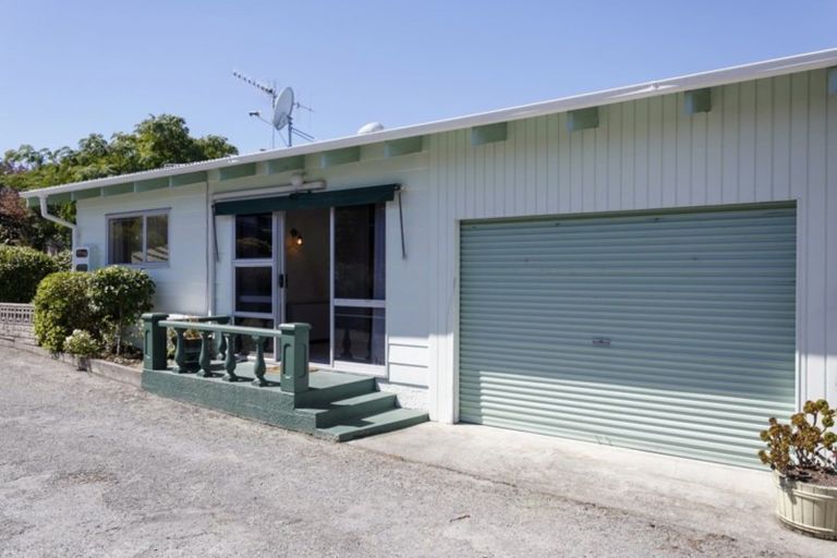 Photo of property in 1/129 Taupo View Road, Taupo, 3330