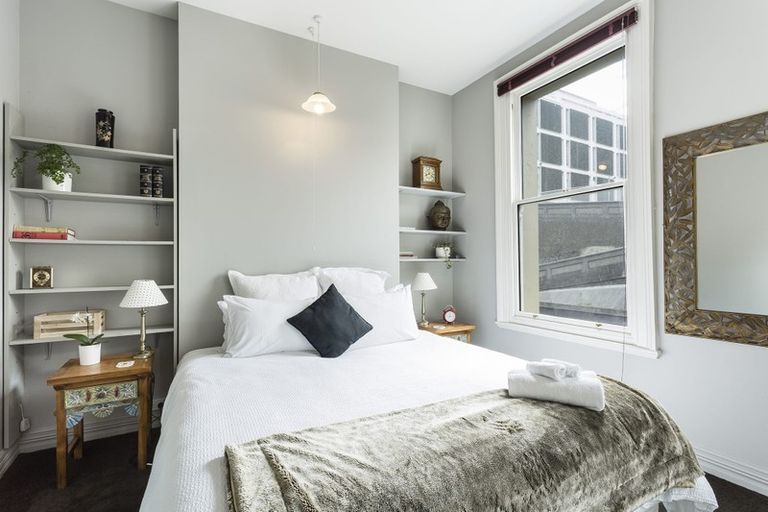 Photo of property in 10/33 Dowling Street, Dunedin Central, Dunedin, 9016