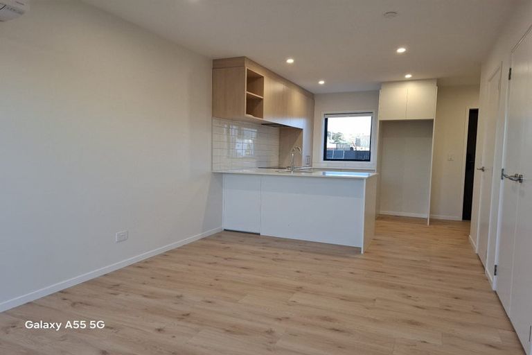 Photo of property in 16/48 Moire Road, Massey, Auckland, 0614
