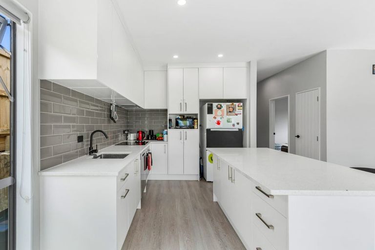 Photo of property in 20 Rongomai Street, Helensville, 0800