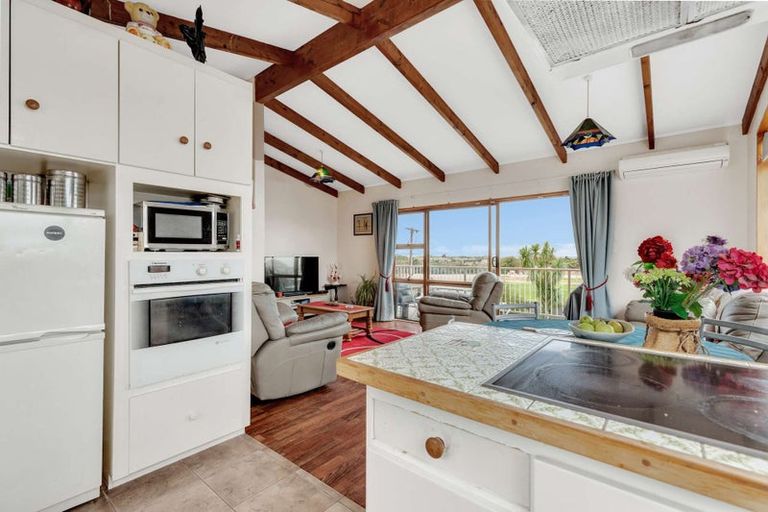 Photo of property in 19 Richmond Street, Matata, Whakatane, 3194