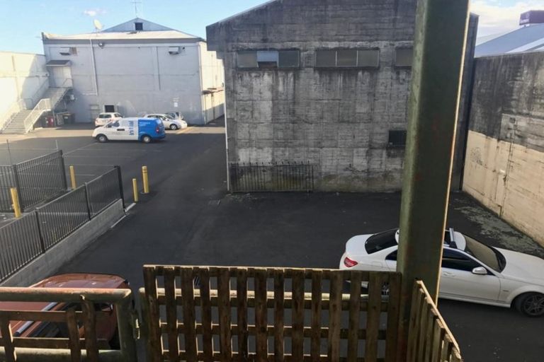 Photo of property in 161 Victoria Street, Cambridge, 3434