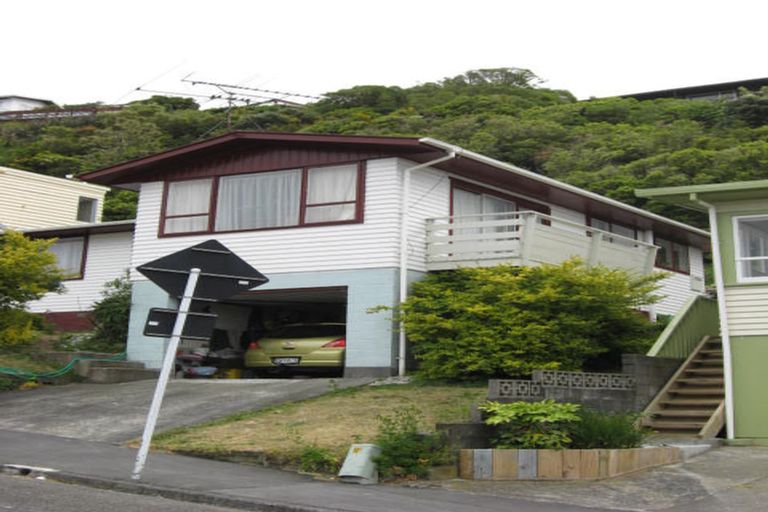 Photo of property in 15 Halifax Street, Kingston, Wellington, 6021