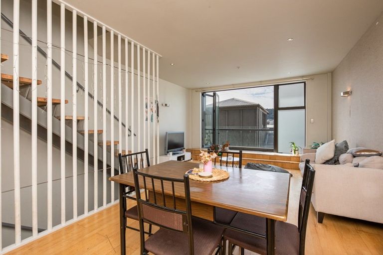 Photo of property in 255/21 Left Bank, Te Aro, Wellington, 6011