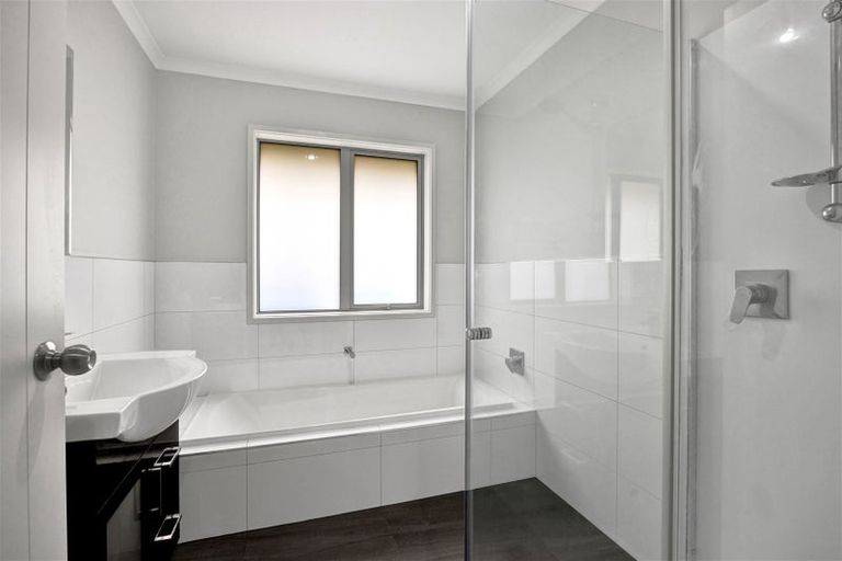 Photo of property in 66 Cyrus Street, Whalers Gate, New Plymouth, 4310