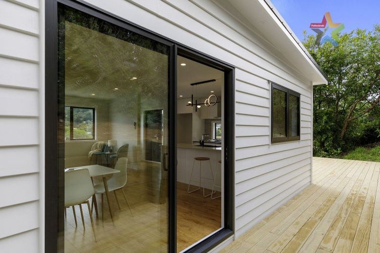 Photo of property in 3 Te Ara O Tahumate, Stokes Valley, 5019