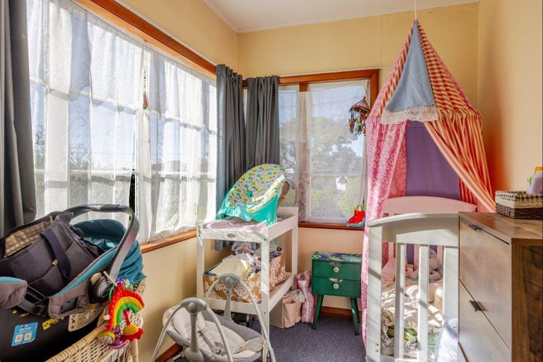 Photo of property in 3 Holyrood Terrace, Waipukurau, 4200