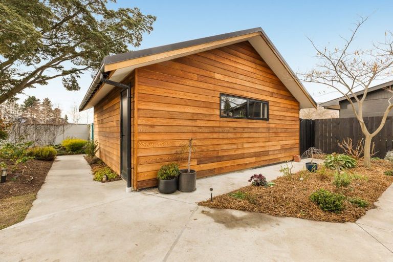 Photo of property in 60 Neplusultra Street, Cromwell, 9310