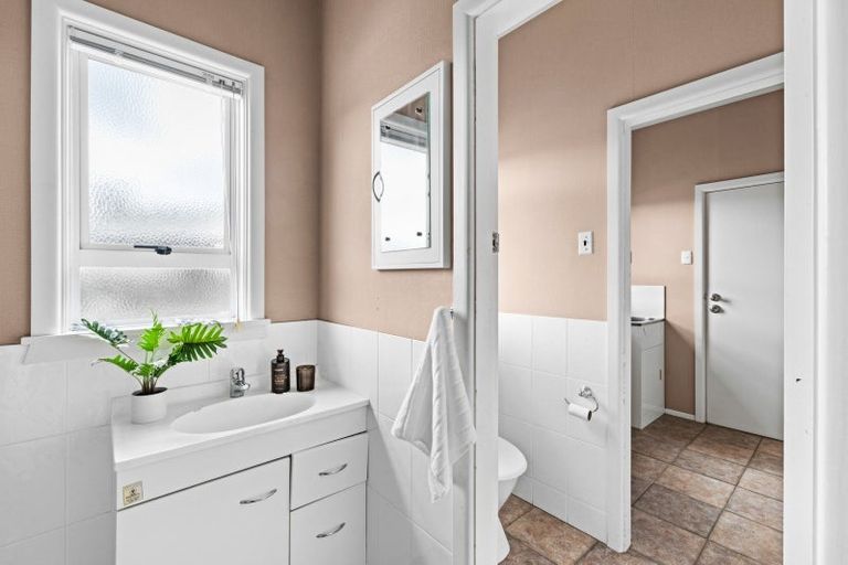 Photo of property in 46 Menin Road, Onekawa, Napier, 4110